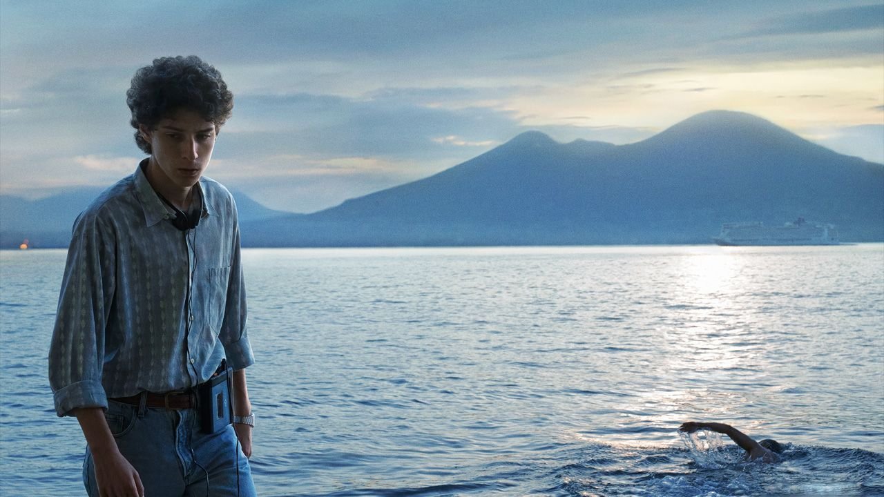 Fue la mano de Dios" de Paolo Sorrentino: La adolescencia y el Diego