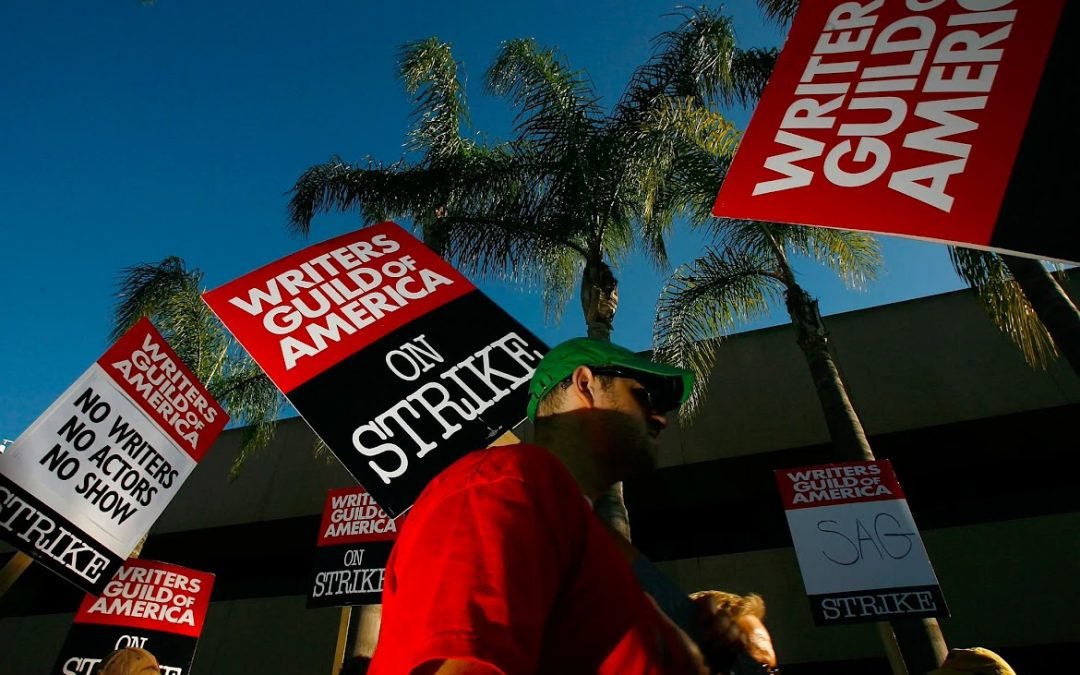 Hollywood en huelga: los guionistas hacen paro por primera vez en 15 años