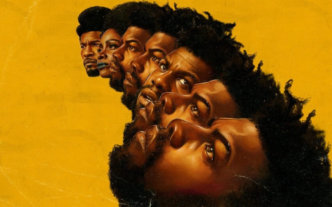 El clon de Tyrone: Afrofuturismo y comentario social en un escenario brillante