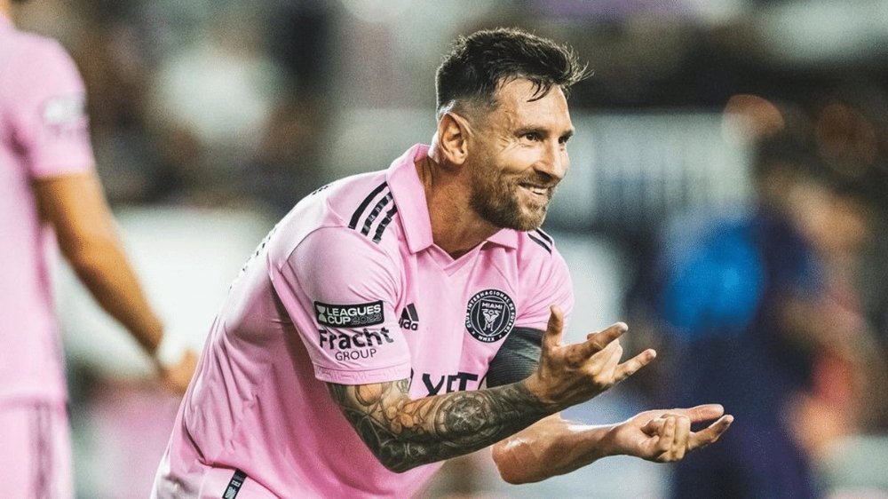 El efecto Messi: Hollywood abraza el fútbol y Leo celebra como un superhéroe