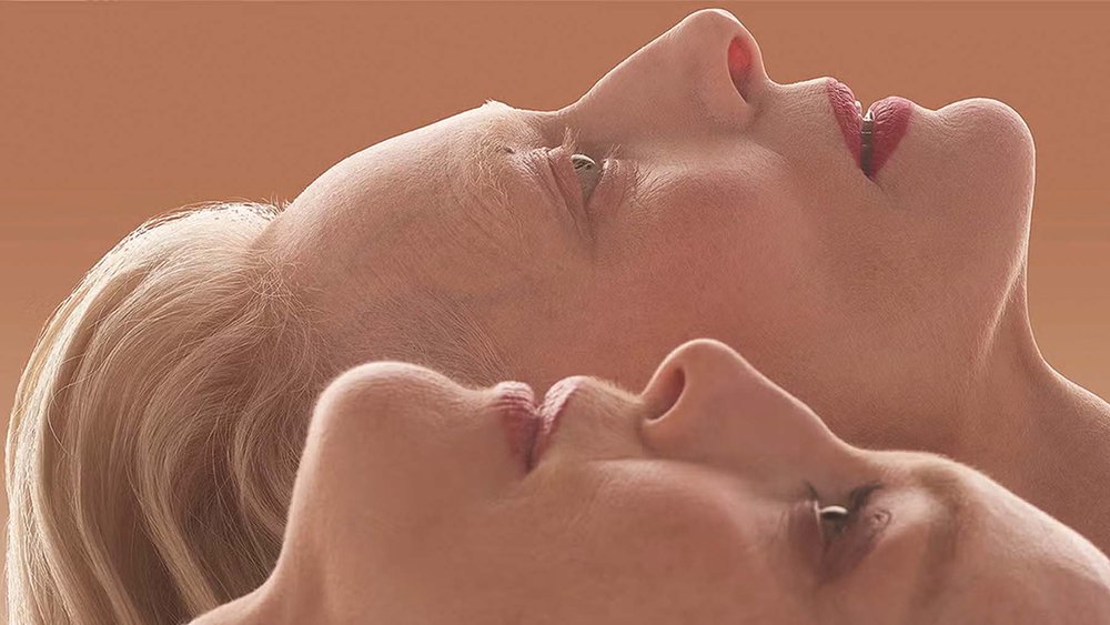 “La habitación de al lado” de Almodóvar: conviviendo con el adiós inminente