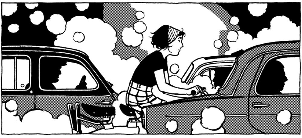 Dora con su moto esquivando autos italianos en La Ciudad Muda. 